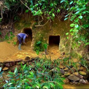 Full video of 100 days of survival in the forest and making a shelter underground alone